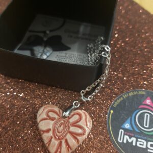 Ciondolo piccolo a forma di Cuore con collanina color argento