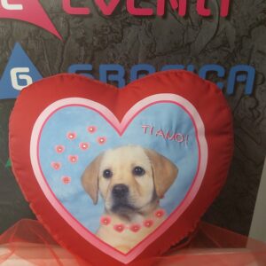 Cuscino a forma di CUORE con amico a 4 zampe - brillantini in rilievo