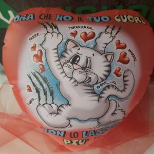 Cuscino di gomma sagomato a forma di cuore - gatto con frase
